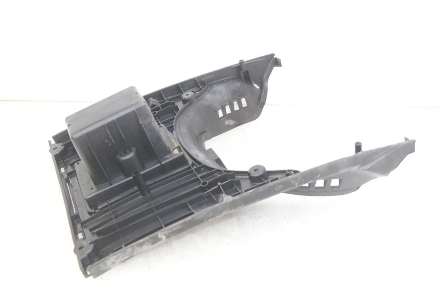 photo de MARCHE PIED PGO BIG MAX 50 (2001 - 2009) - Zoom état d’usage