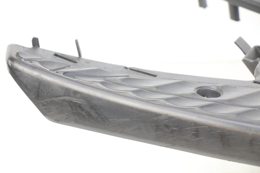 photo de MARCHE PIED MBK BOOSTER NEXT GENERATION 50 (2004 - 2007) - Points de fixation