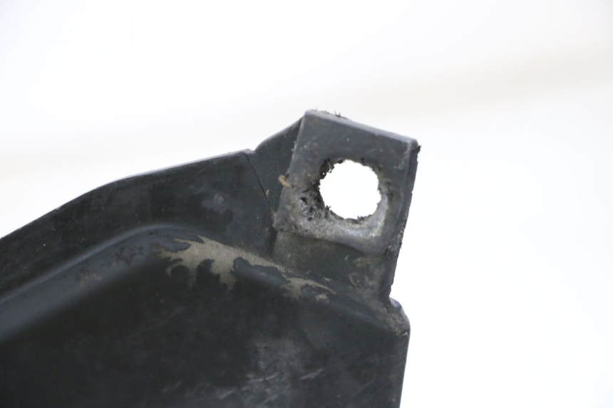 photo de MARCHE PIED MBK BOOSTER SPIRIT 50 (2004 - 2017) - Vue rapprochée