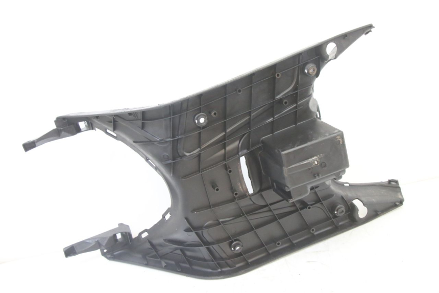 photo de MARCHE PIED MBK BOOSTER SPIRIT NAKED 50 (2004 - 2017) - Marquages et références