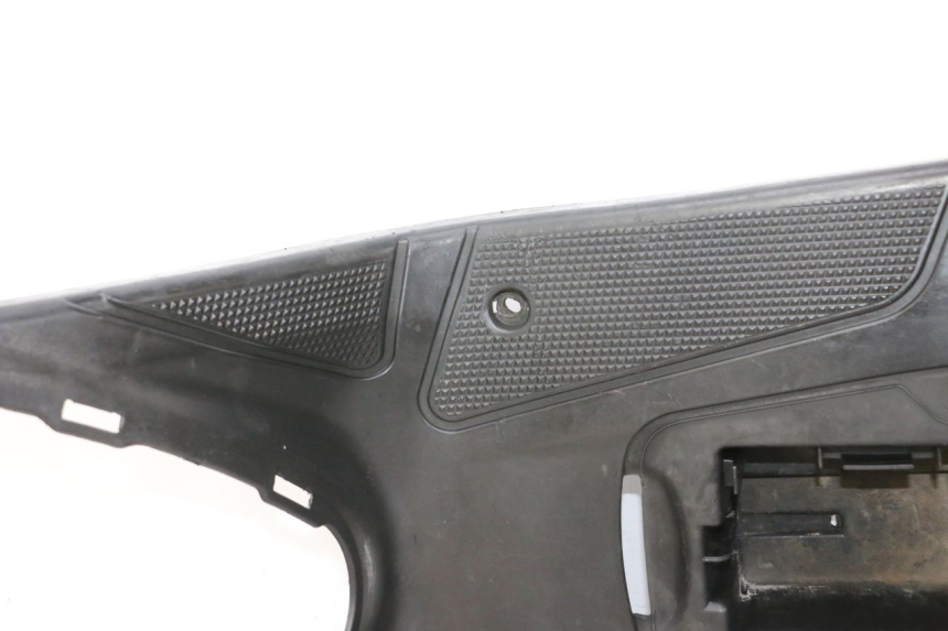 photo de MARCHE PIED MBK BOOSTER SPIRIT NAKED 50 (2004 - 2017) - Zoom état d’usage