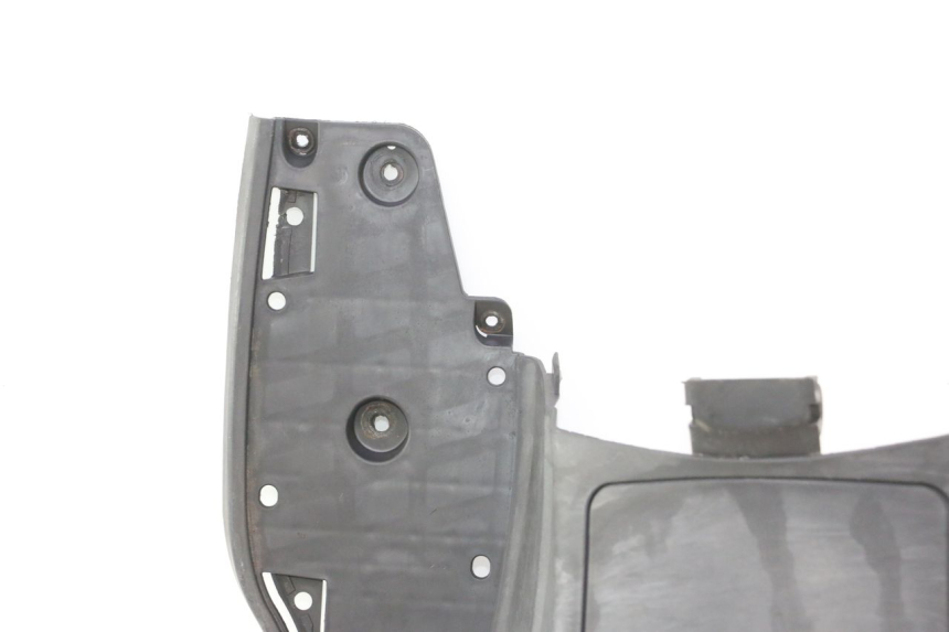 photo de MARCHE PIED SUZUKI BURGMAN 125 (2007 - 2014) - Photo complémentaire