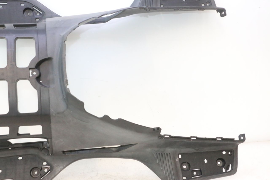 photo de MARCHE PIED SUZUKI BURGMAN EXECUTIVE ABS 650 (2006 - 2012) - Focus structure