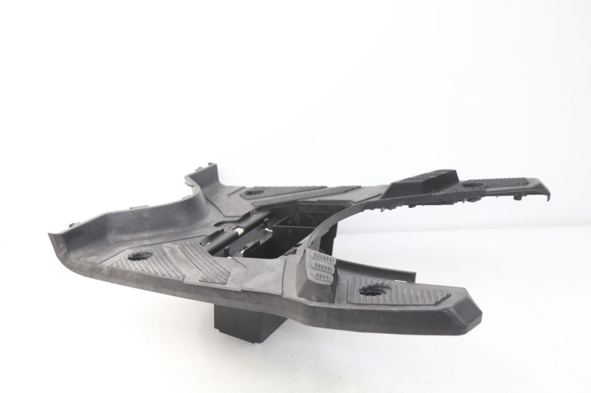 photo de MARCHE PIED YAMAHA BW'S BWS 125 (2010 - 2013) - Gros plan technique