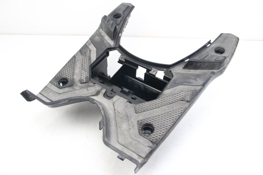 photo de MARCHE PIED YAMAHA BW'S BWS 125 (2010 - 2013) - Zoom état d’usage