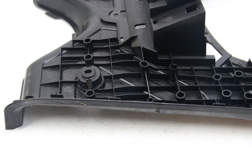 photo de MARCHE PIED YAMAHA BW'S BWS 125 (2010 - 2013) - Marquages et références