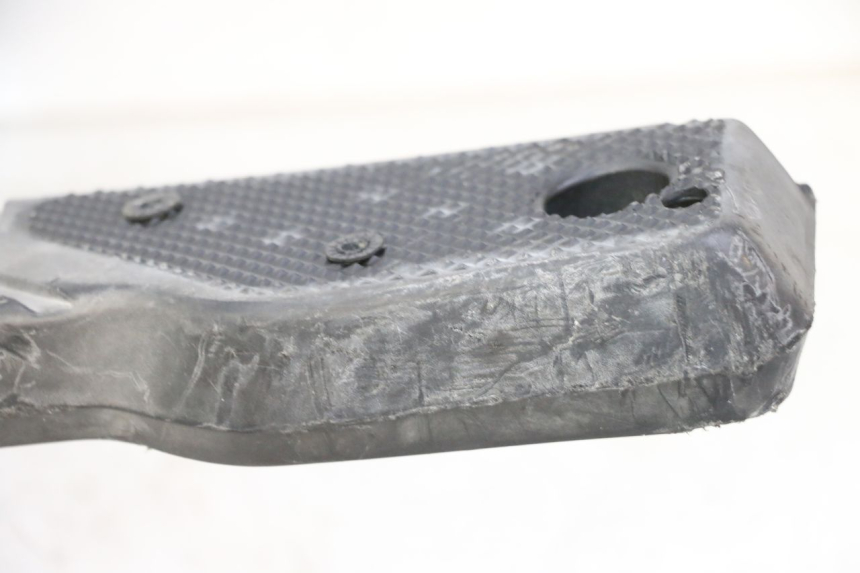 photo de MARCHE PIED YAMAHA BW'S 100 (1999 - 2002) - Vue rapprochée