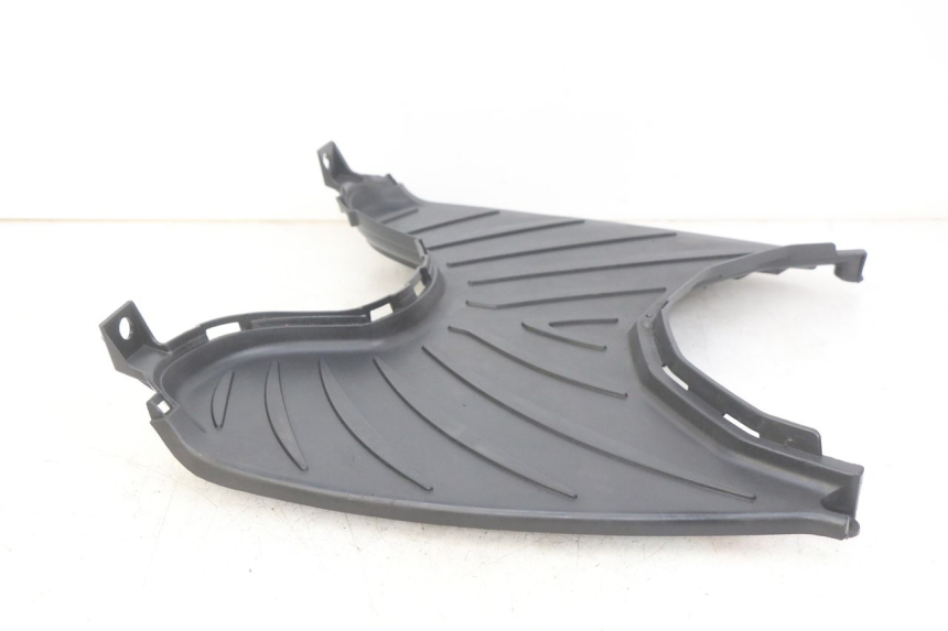 photo de MARCHE PIED PEUGEOT CITYSTAR AIR 125 (2014 - 2017) - Zoom état d’usage