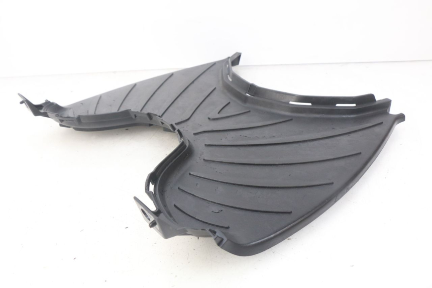 photo de MARCHE PIED PEUGEOT CITYSTAR 50 (2013 - 2017) - Gros plan technique