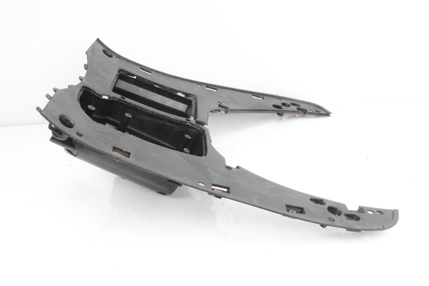 photo de MARCHE PIED JMSTAR CJ12M 125 (2005 - 2007) - Points de fixation