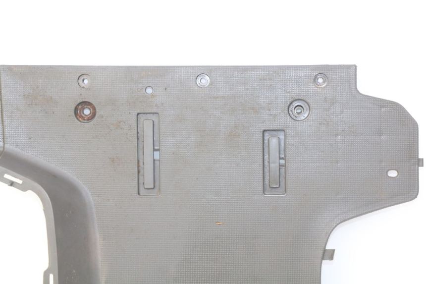 photo de MARCHE PIED SUZUKI CP 80 (1985 - 1996) - Points de fixation