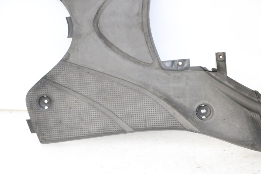 photo de MARCHE PIED YAMAHA CYGNUS X INJECTION 125 (2007 - 2013) - Photo complémentaire