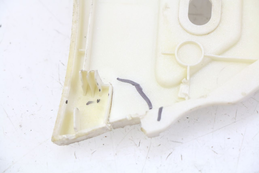 photo de MARCHE PIED PEUGEOT DJANGO 2T 50 (2014 - 2019) - Points de fixation