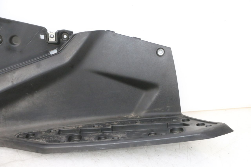 photo de MARCHE PIED DROIT QUADRO 4 4D 350 (2015 - 2018) - Vue produit