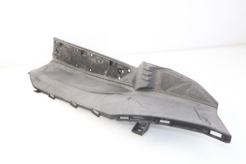 photo de MARCHE PIED DROIT KYMCO DINK STREET 125 (2009 - 2014) - Zoom état d’usage