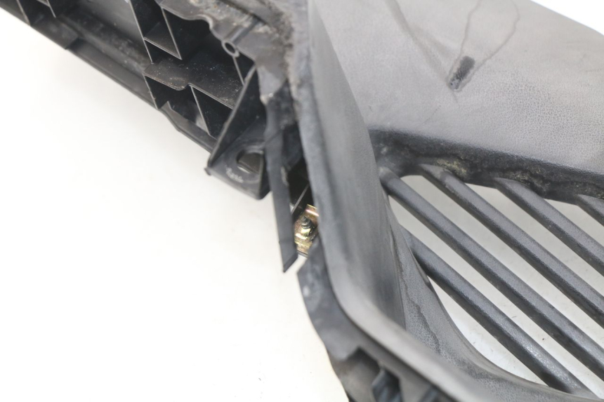 photo de MARCHE PIED DROIT KYMCO DINK STREET 125 (2009 - 2014) - Points de fixation