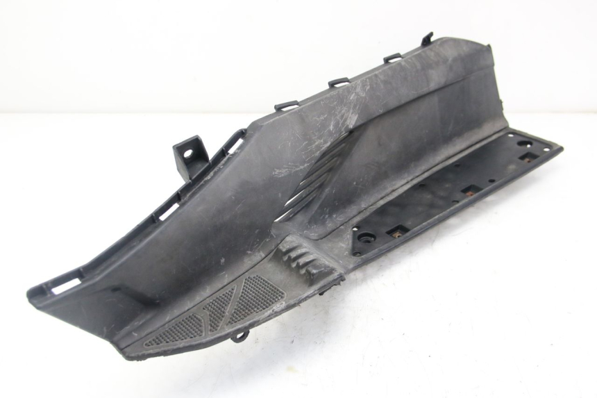 photo de MARCHE PIED DROIT KYMCO DINK STREET 125 (2009 - 2014) - Vue d’ensemble