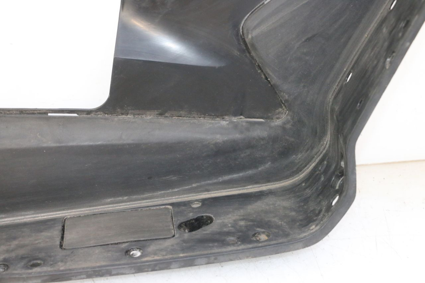 photo de MARCHE PIED DROIT HONDA FORZA ABS 300 (2013 - 2017) - Détails caractéristiques