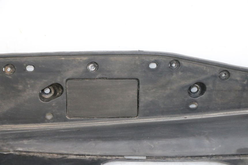 photo de MARCHE PIED DROIT HONDA FORZA ABS 300 (2013 - 2017) - Points de fixation