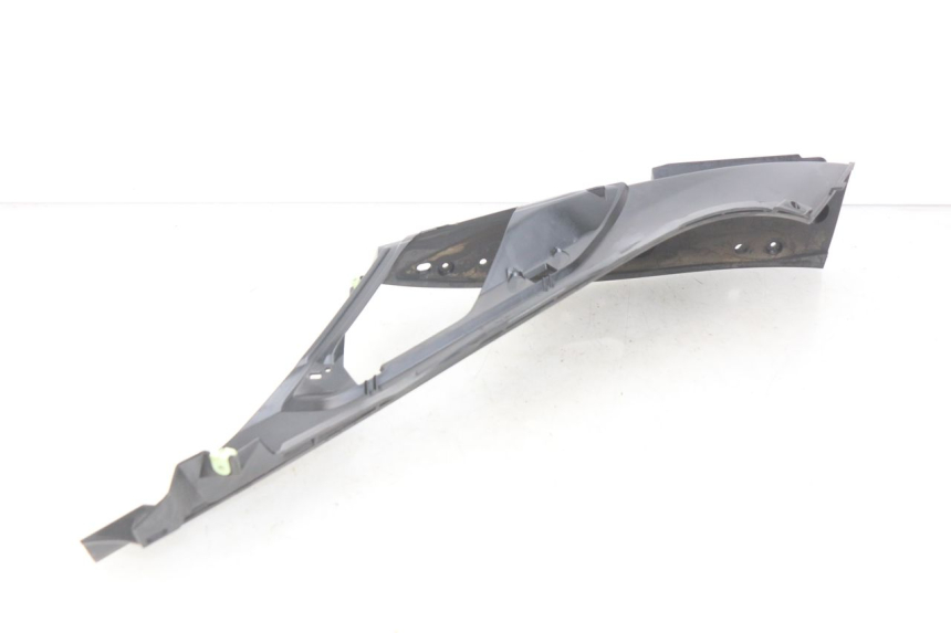 photo de MARCHE PIED DROIT PEUGEOT GEOPOLIS 400 (2007 - 2013) - Détail de la pièce