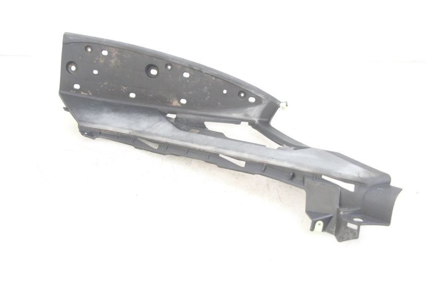 photo de MARCHE PIED DROIT PEUGEOT GEOPOLIS RS 125 (2007 - 2009) - Gros plan technique