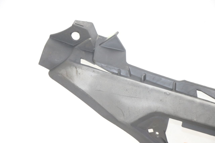 photo de MARCHE PIED DROIT PEUGEOT GEOPOLIS RS 125 (2007 - 2009) - État de surface