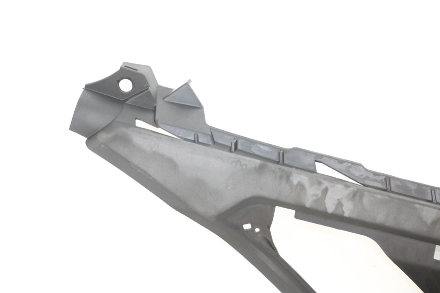 photo de MARCHE PIED DROIT PEUGEOT GEOPOLIS RS 125 (2007 - 2009) - Points de fixation