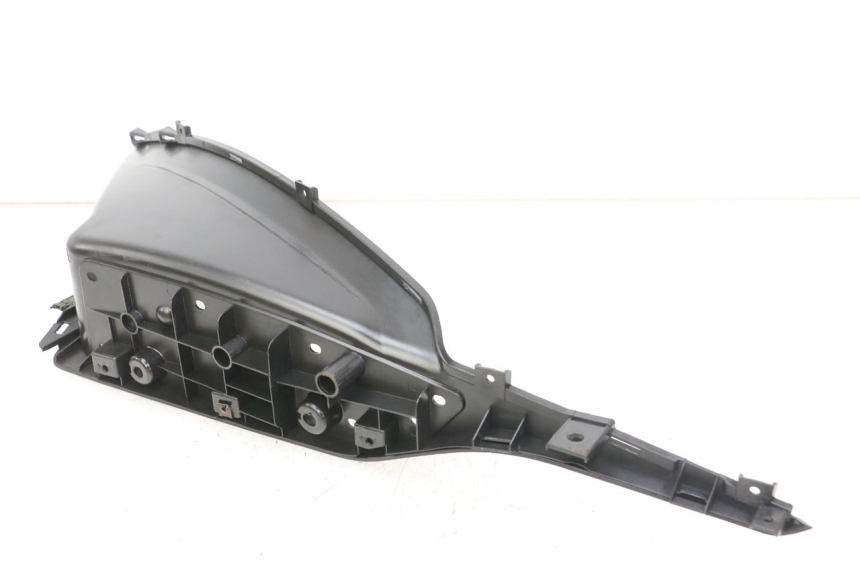 photo de MARCHE PIED DROIT KYMCO X-TOWN XTOWN 125 (2016 - 2021) - Détail de la pièce