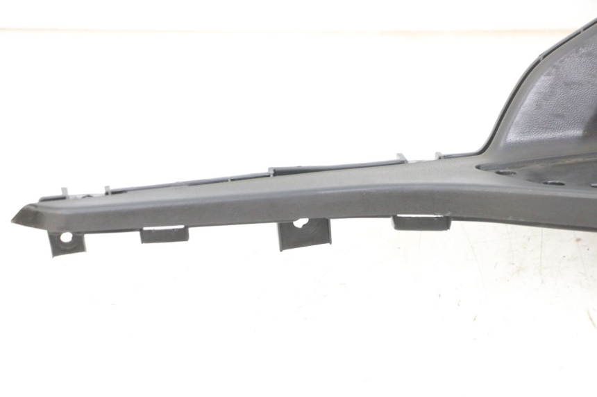 photo de MARCHE PIED DROIT KYMCO X-TOWN XTOWN 125 (2016 - 2021) - État de surface