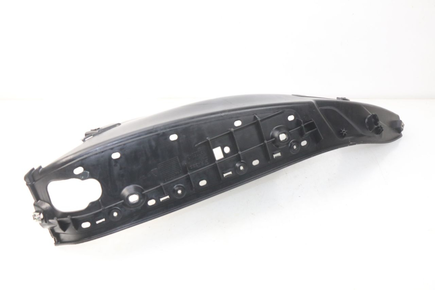 photo de MARCHE PIED DROIT PIAGGIO MP3 HPE 500 (2019 - 2022) - Zoom état d’usage