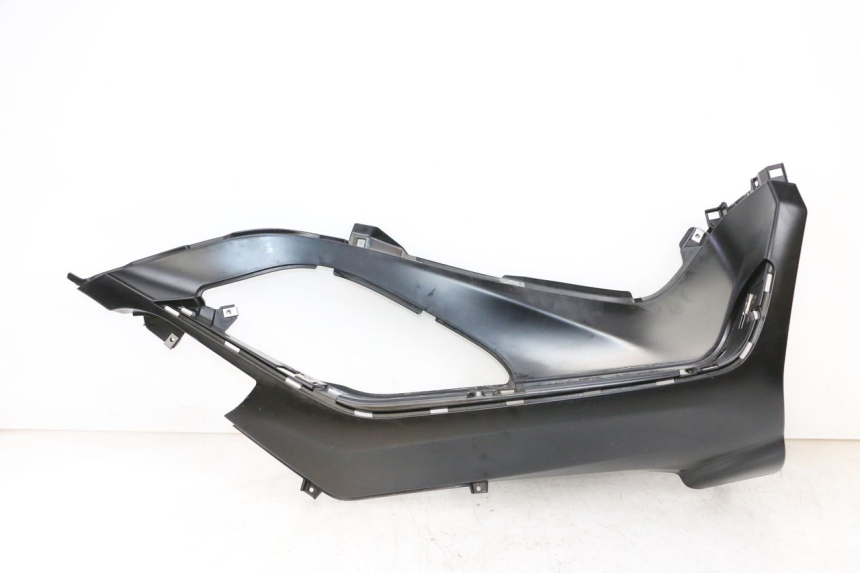 photo de MARCHE PIED DROIT PIAGGIO MP3 HPE 300 (2019 - 2026) - Vue principale