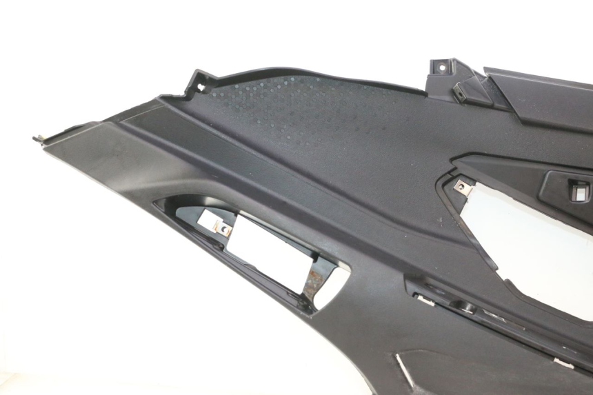 photo de MARCHE PIED DROIT PIAGGIO MP3 HPE 530 (2022 - 2026) - Zoom qualité
