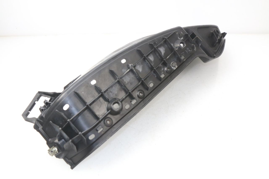 photo de MARCHE PIED DROIT PIAGGIO MP3 LT 400 (2007 - 2012) - Détail de la pièce