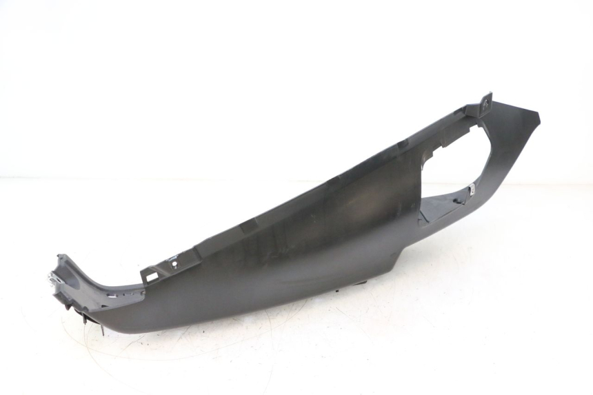 photo de MARCHE PIED DROIT PIAGGIO MP3 LT 400 (2007 - 2012) - Détail de la pièce