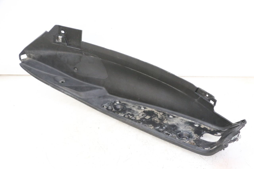 photo de MARCHE PIED DROIT PIAGGIO MP3 500 (2014 - 2017) - Vue d’ensemble