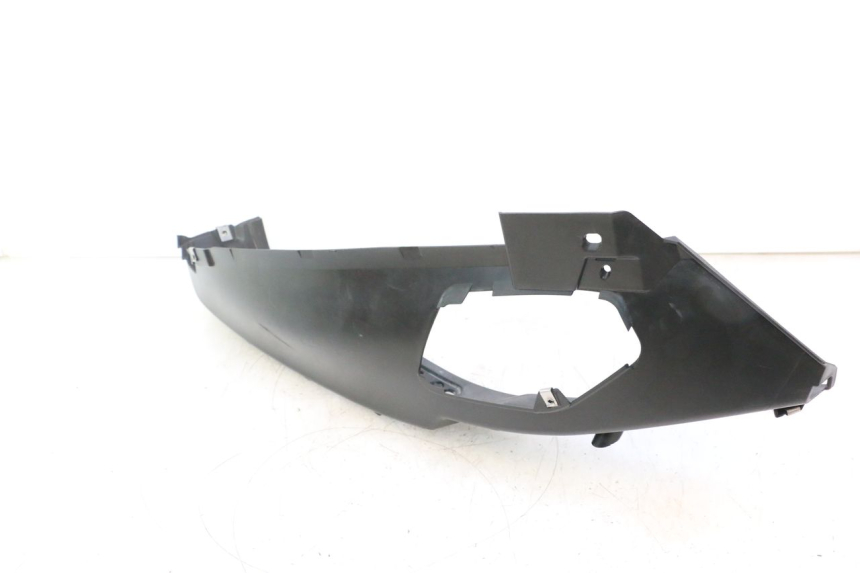 photo de MARCHE PIED DROIT PIAGGIO MP3 500 (2016 - 2018) - Marquages et références