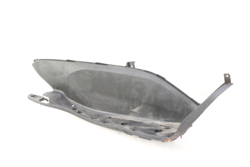 photo de MARCHE PIED DROIT HONDA PCX (JF28) 125 (2009 - 2011) - Marquages et références