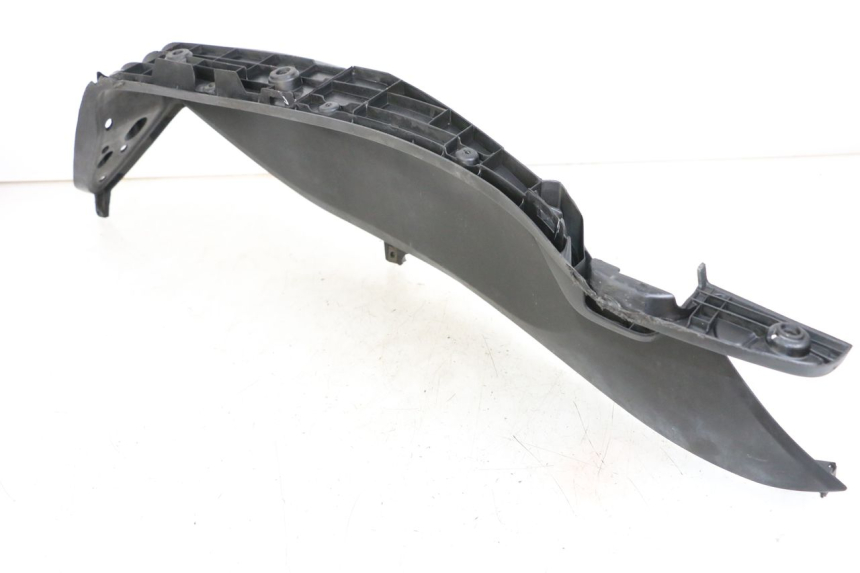 photo de MARCHE PIED DROIT HONDA PCX (JF47) 125 (2012 - 2013) - Détail de la pièce