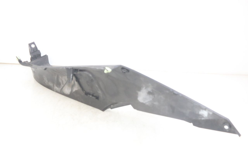 photo de MARCHE PIED DROIT PEUGEOT SATELIS 125 (2006 - 2009) - Autre angle de vue