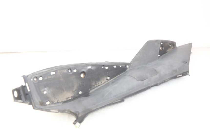 photo de MARCHE PIED DROIT PEUGEOT SATELIS 125 (2006 - 2009) - Vue d’ensemble