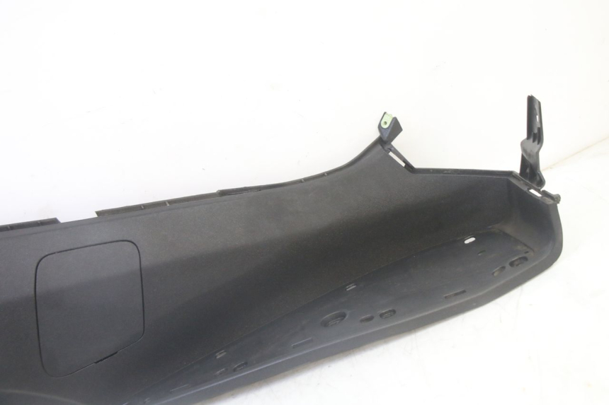 photo de MARCHE PIED DROIT PEUGEOT SATELIS 125 (2013 - 2018) - Zoom état d’usage