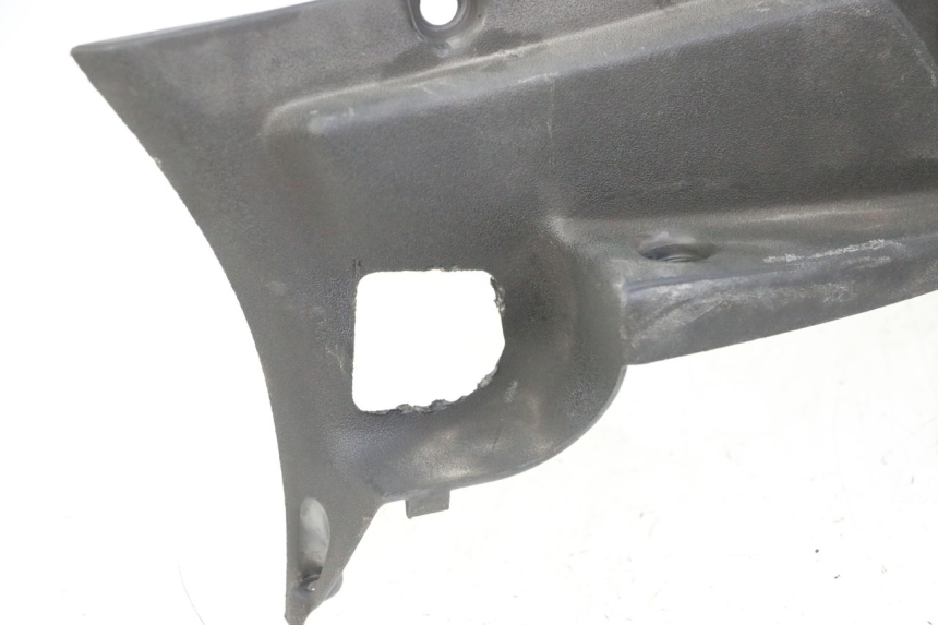 photo de MARCHE PIED DROIT APRILIA SCARABEO GT TOURING 125 (1999 - 2005) - État de surface