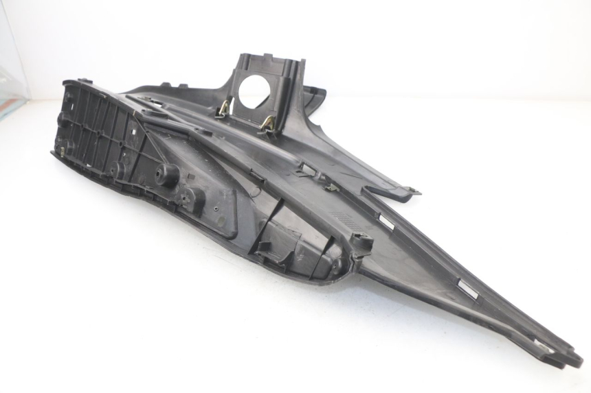 photo de MARCHE PIED DROIT RAZZO STEED 125 (2012 - 2018) - Détail de la pièce