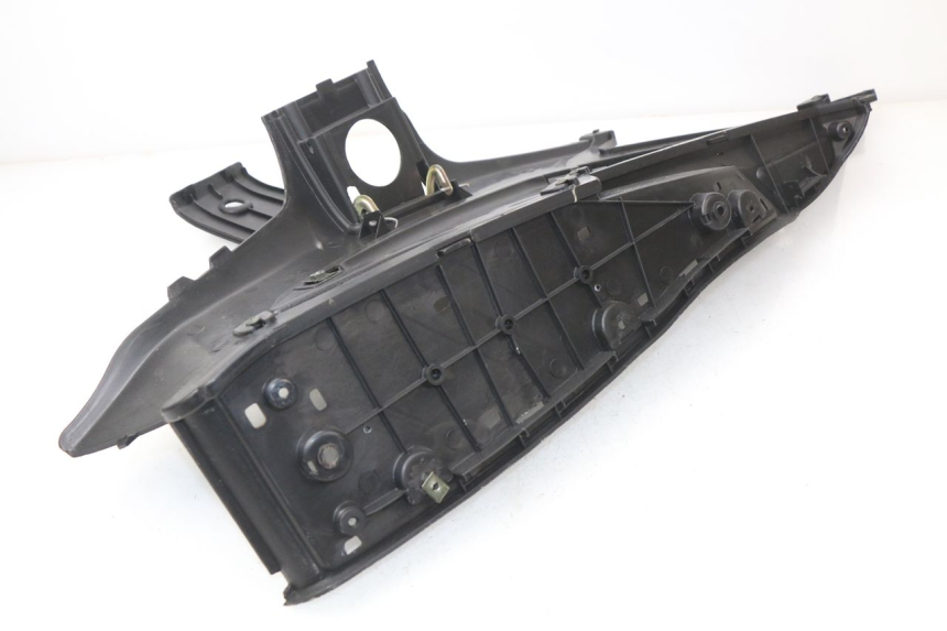 photo de MARCHE PIED DROIT RAZZO STEED 125 (2012 - 2018) - Zoom état d’usage