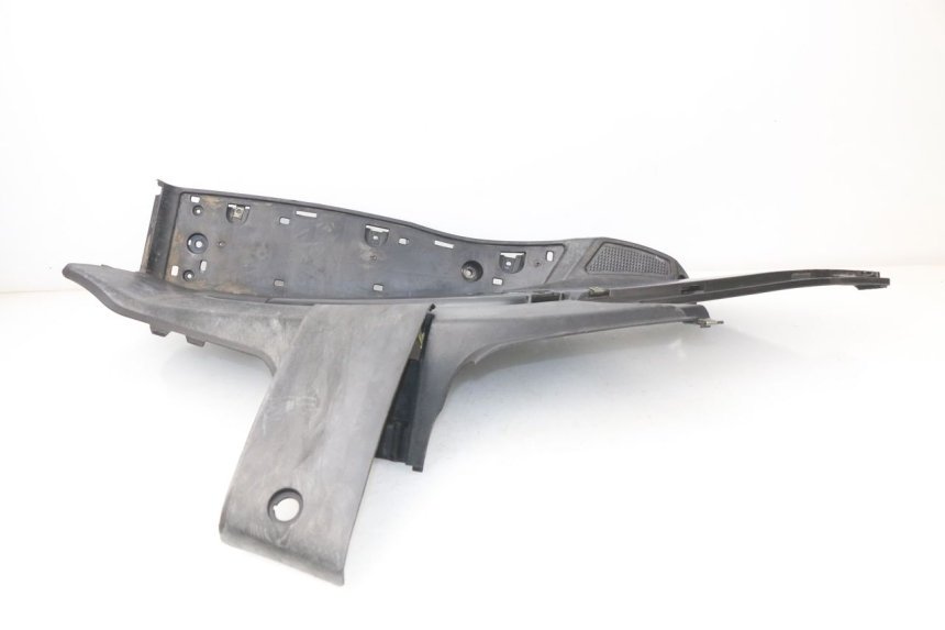 photo de MARCHE PIED DROIT RAZZO STEED 125 (2012 - 2018) - Gros plan technique