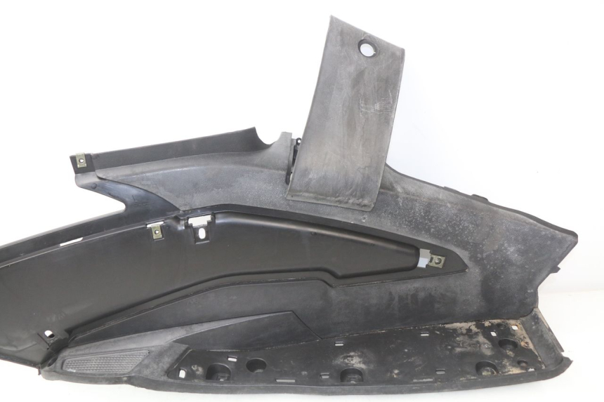 photo de MARCHE PIED DROIT RAZZO STEED 125 (2012 - 2018) - Points de fixation