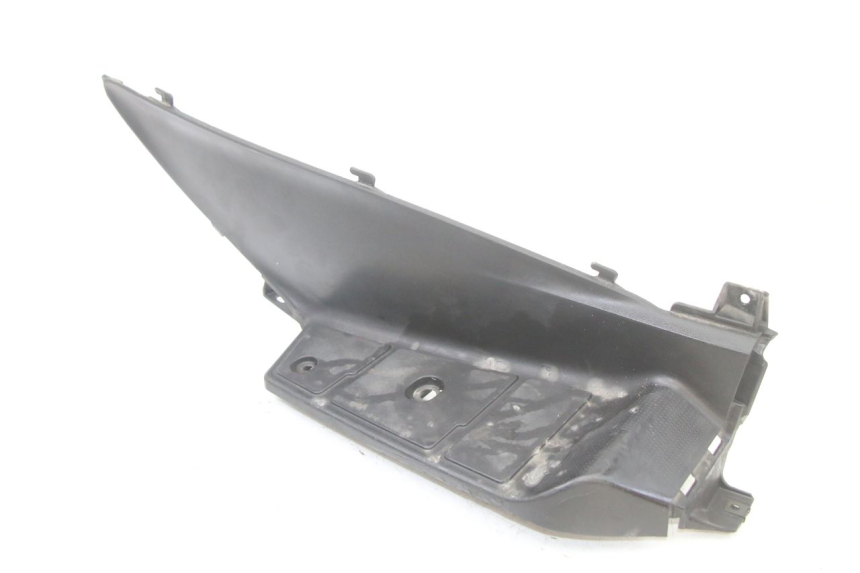 photo de MARCHE PIED DROIT SUZUKI BURGMAN 125 (2015 - 2017) - Détail de la pièce