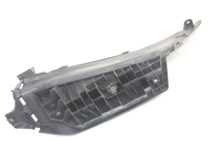 photo de MARCHE PIED DROIT SUZUKI BURGMAN 125 (2015 - 2017) - Vue d’ensemble