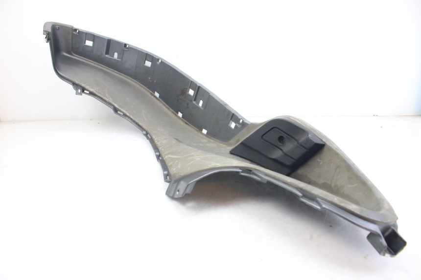 photo de MARCHE PIED DROIT PIAGGIO X9 EVOLUTION 125 (2003 - 2007) - Zoom état d’usage