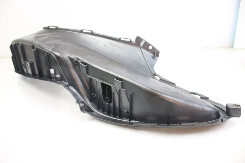 photo de MARCHE PIED DROIT PIAGGIO X9 EVOLUTION 125 (2003 - 2007) - Autre angle de vue